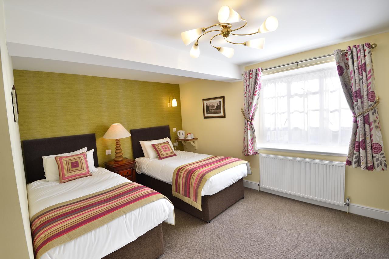 The George Hotel Crewkerne Zewnętrze zdjęcie