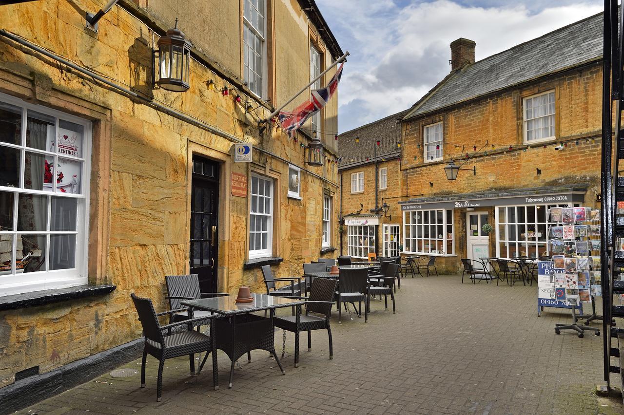 The George Hotel Crewkerne Zewnętrze zdjęcie